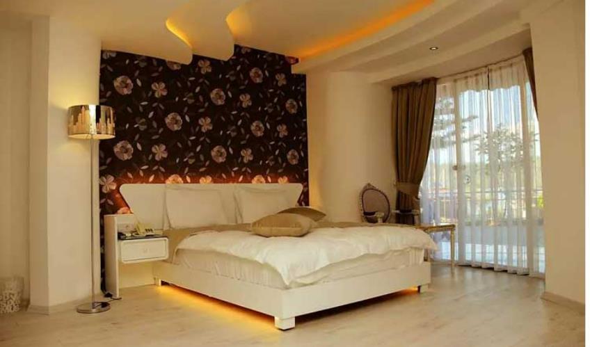 En fazla 2 yetişkin.