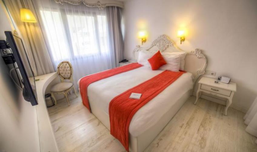 En fazla 2 yetişkin.