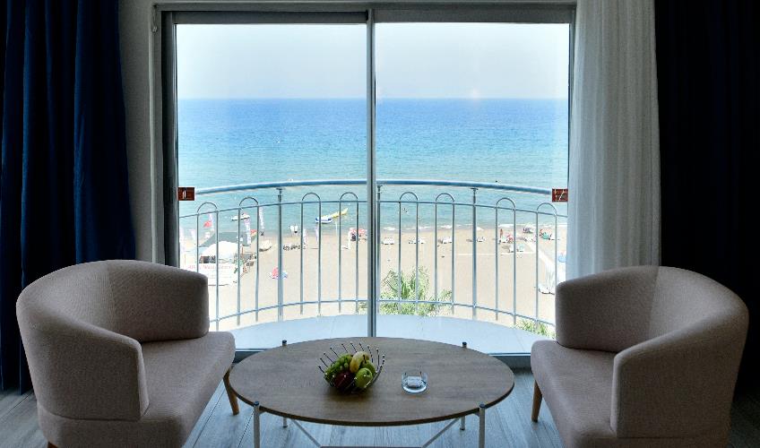 En az 2 yetişkin, En fazla 2 yetişkin + 2 çocuk.