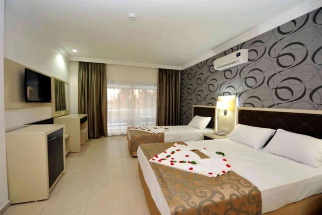 En fazla 3 yetişkin + 1 çocuk veya 2 yetişkin + 2 çocuk.