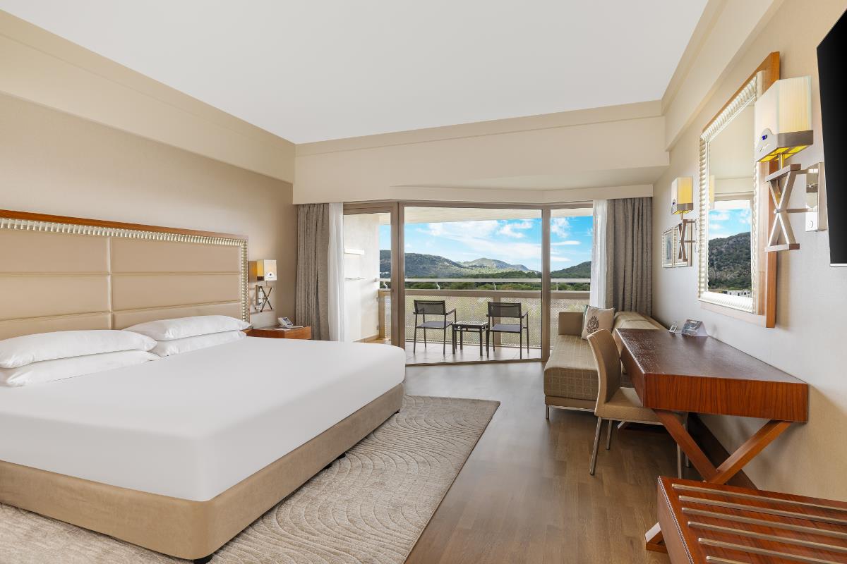 En fazla 3 yetişkin veya 2 yetişkin + 2 çocuk.