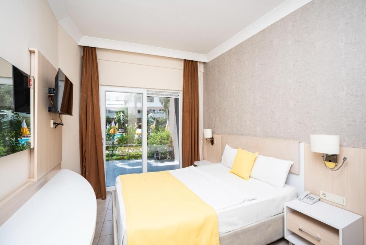 En fazla 3 yetişkin + 1 çocuk veya 2 yetişkin + 2 çocuk.