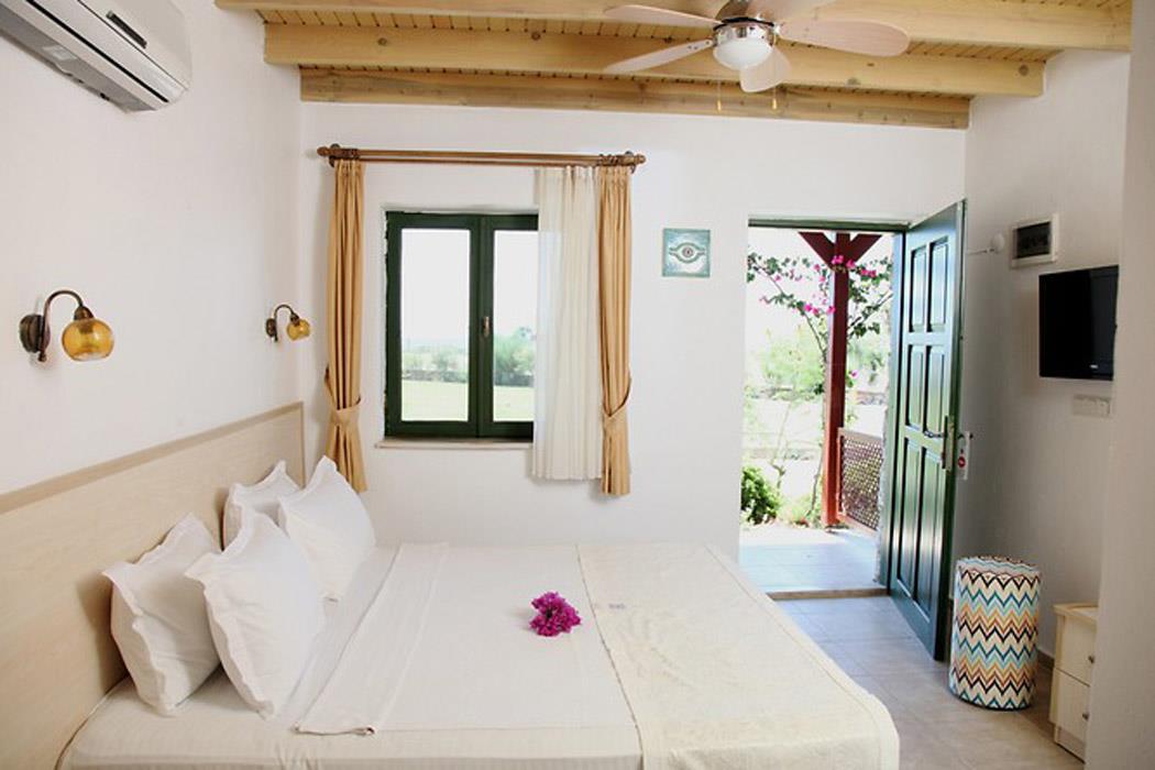 En fazla 2 yetişkin.