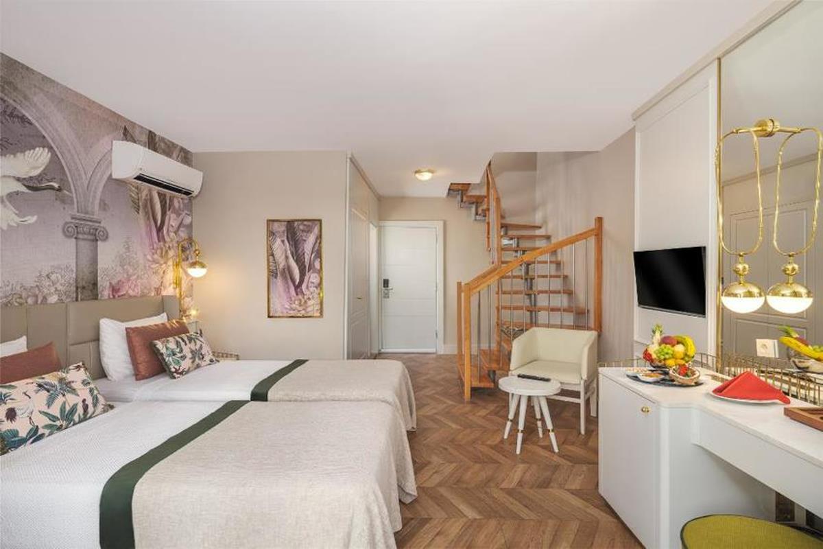 En az 2 yetişkin, En fazla 2 yetişkin + 2 çocuk.