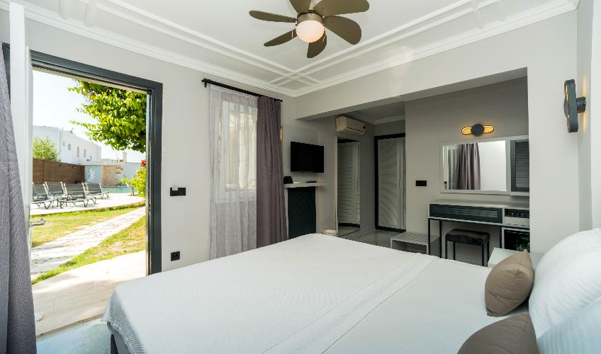 En fazla 2 yetişkin.