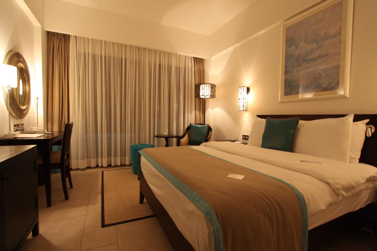 En fazla 2 yetişkin.