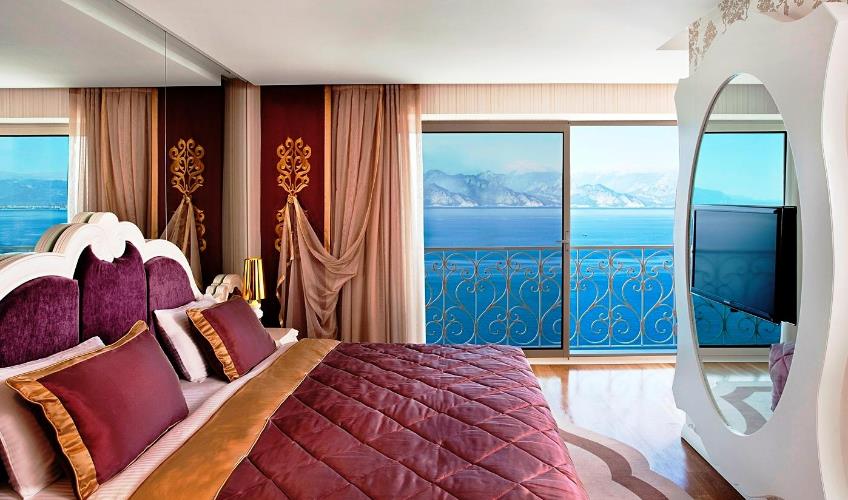 En fazla 2 yetişkin.