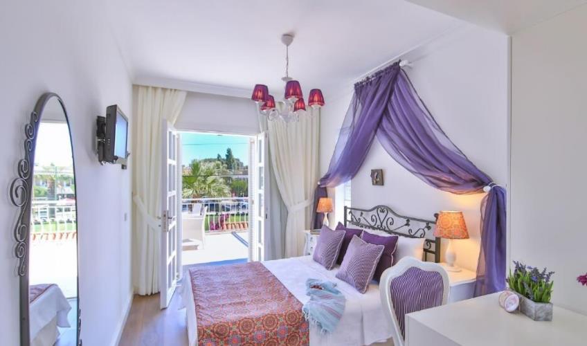 En fazla 2 yetişkin.