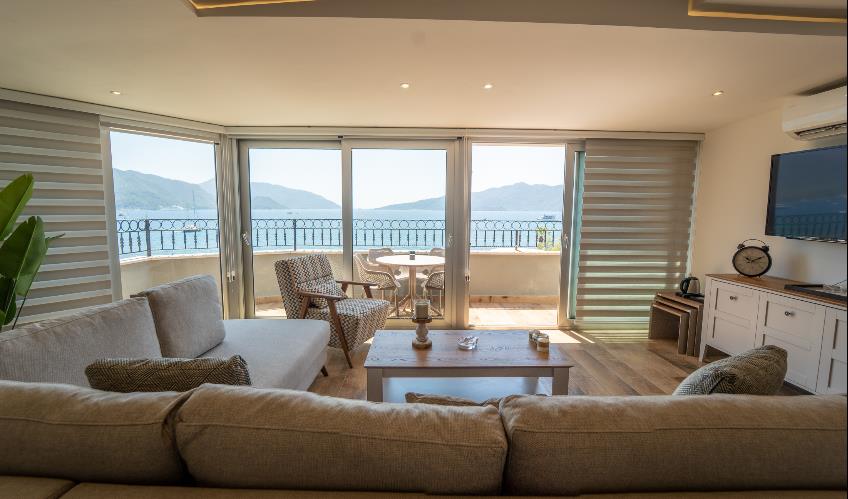 En az 2 yetişkin, En fazla 4 yetişkin.