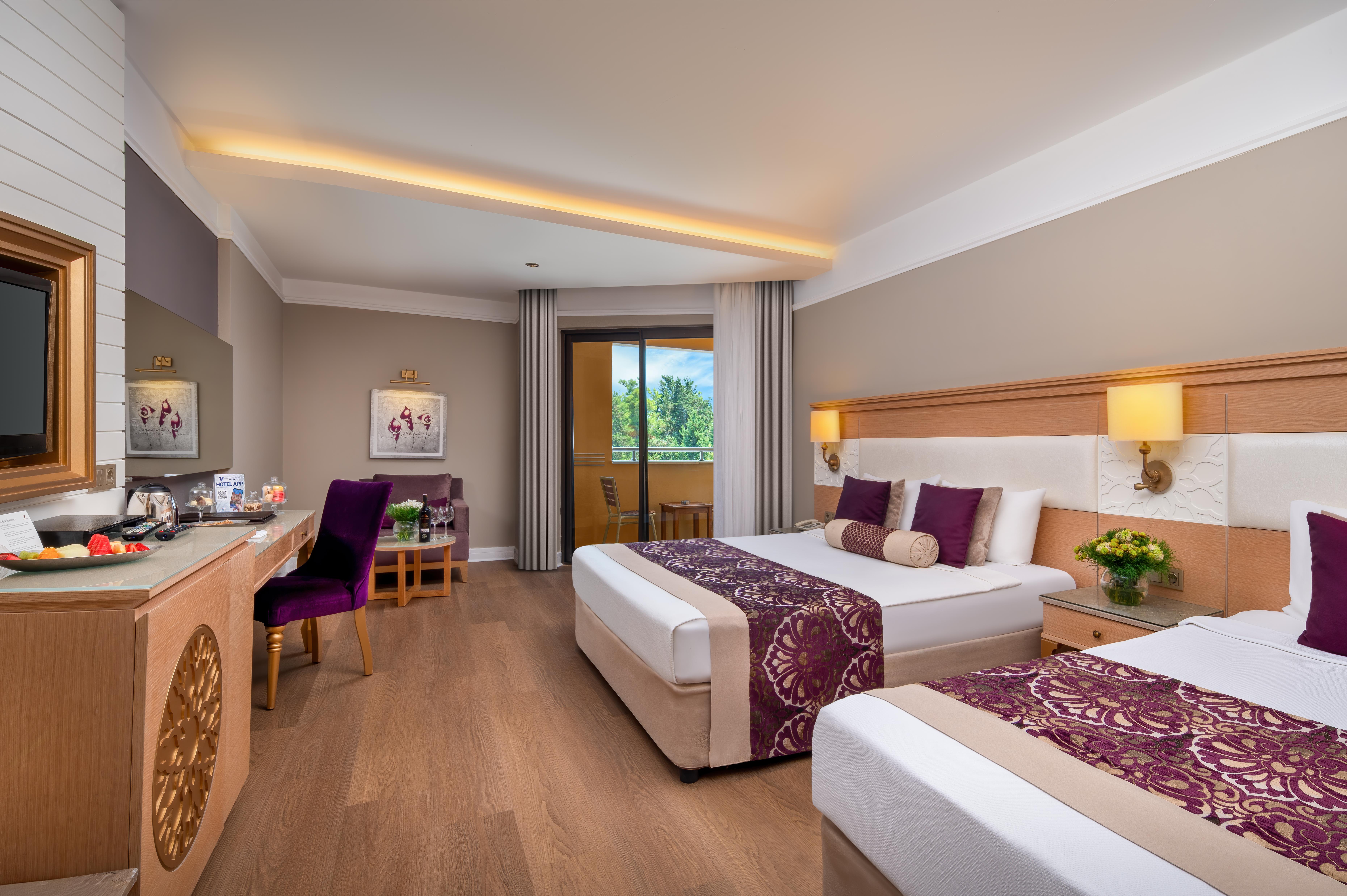 En fazla 3 yetişkin veya 2 yetişkin + 2 çocuk.