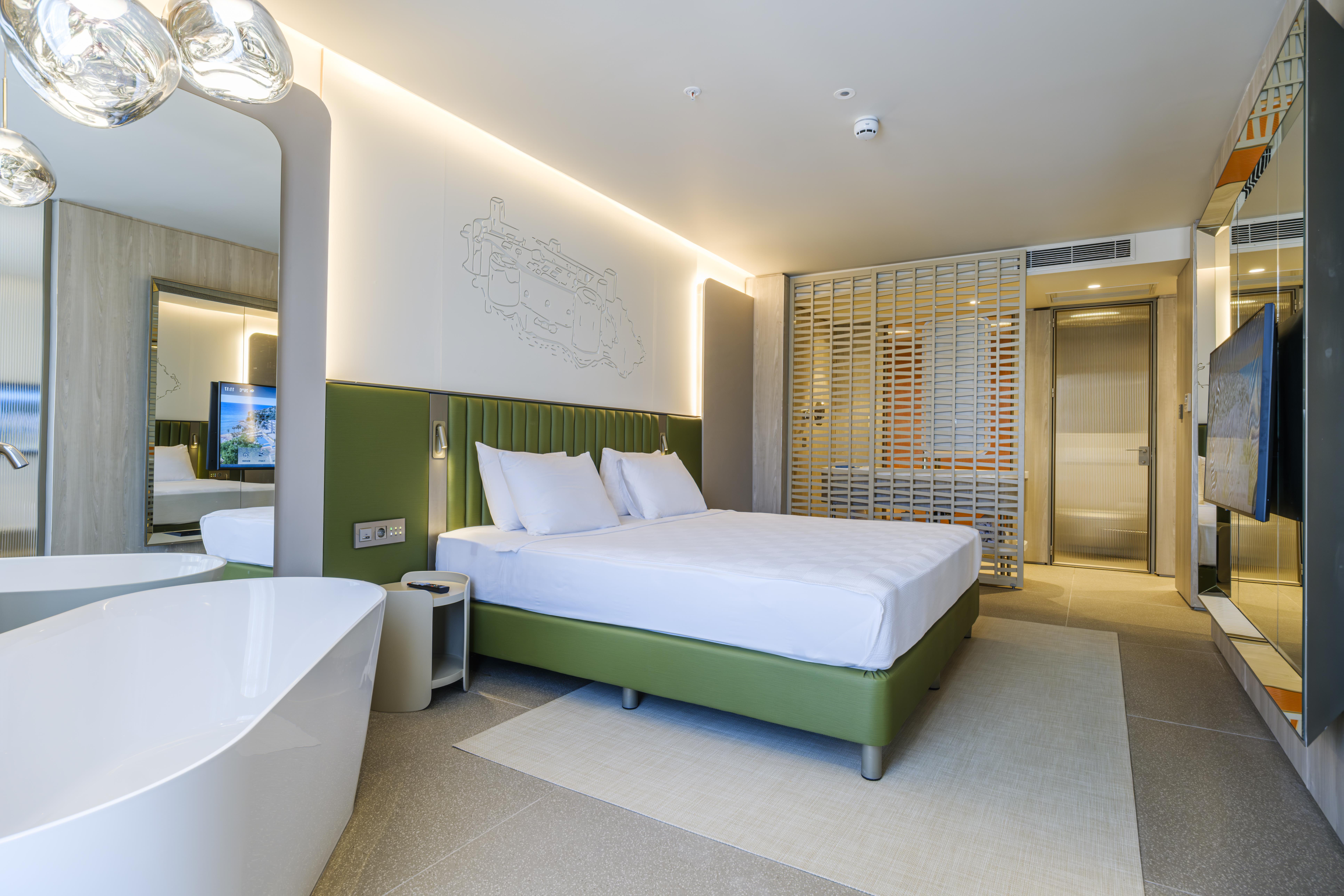 En az 2 yetişkin, En fazla 2 yetişkin.