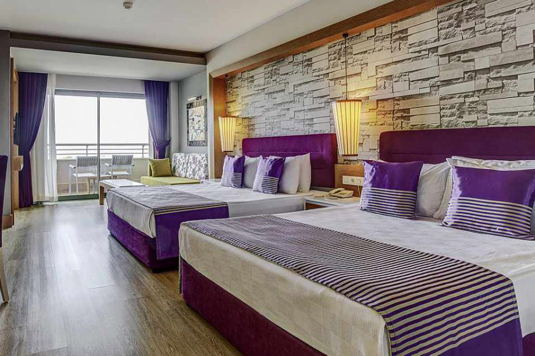 En fazla 3 yetişkin veya 2 yetişkin + 1 çocuk.