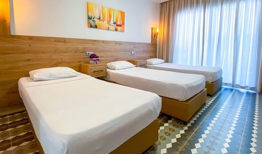 En fazla 2 yetişkin.