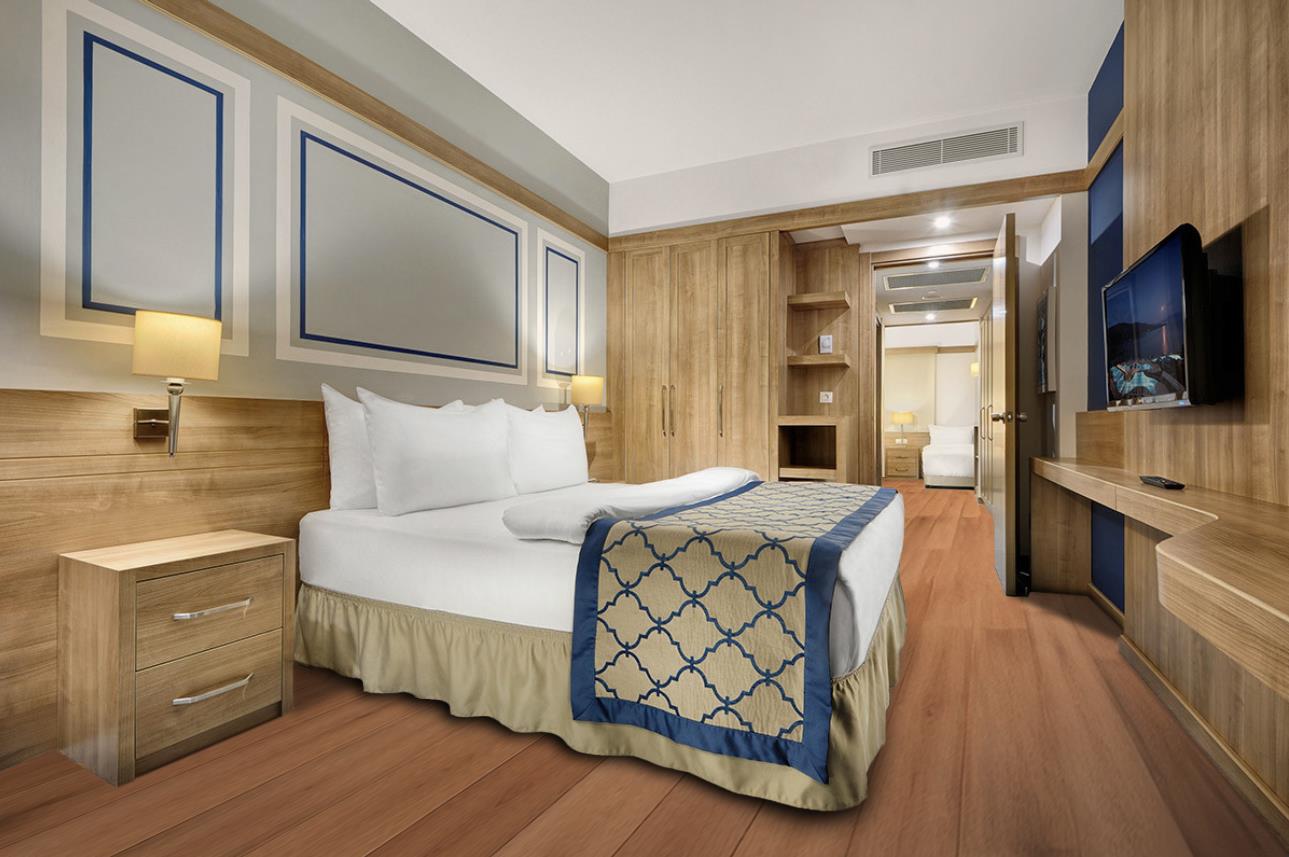 En az 2 yetişkin, En fazla 4 yetişkin veya 3 yetişkin + 1 çocuk.