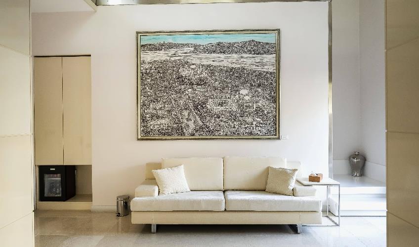 En fazla 3 yetişkin.