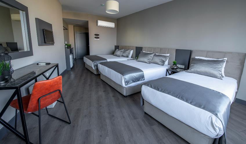 En az 2 yetişkin, En fazla 4 yetişkin + 1 bebek (0-2 yaş) veya 3 yetişkin + 1 çocuk + 1 bebek (0-2 yaş).