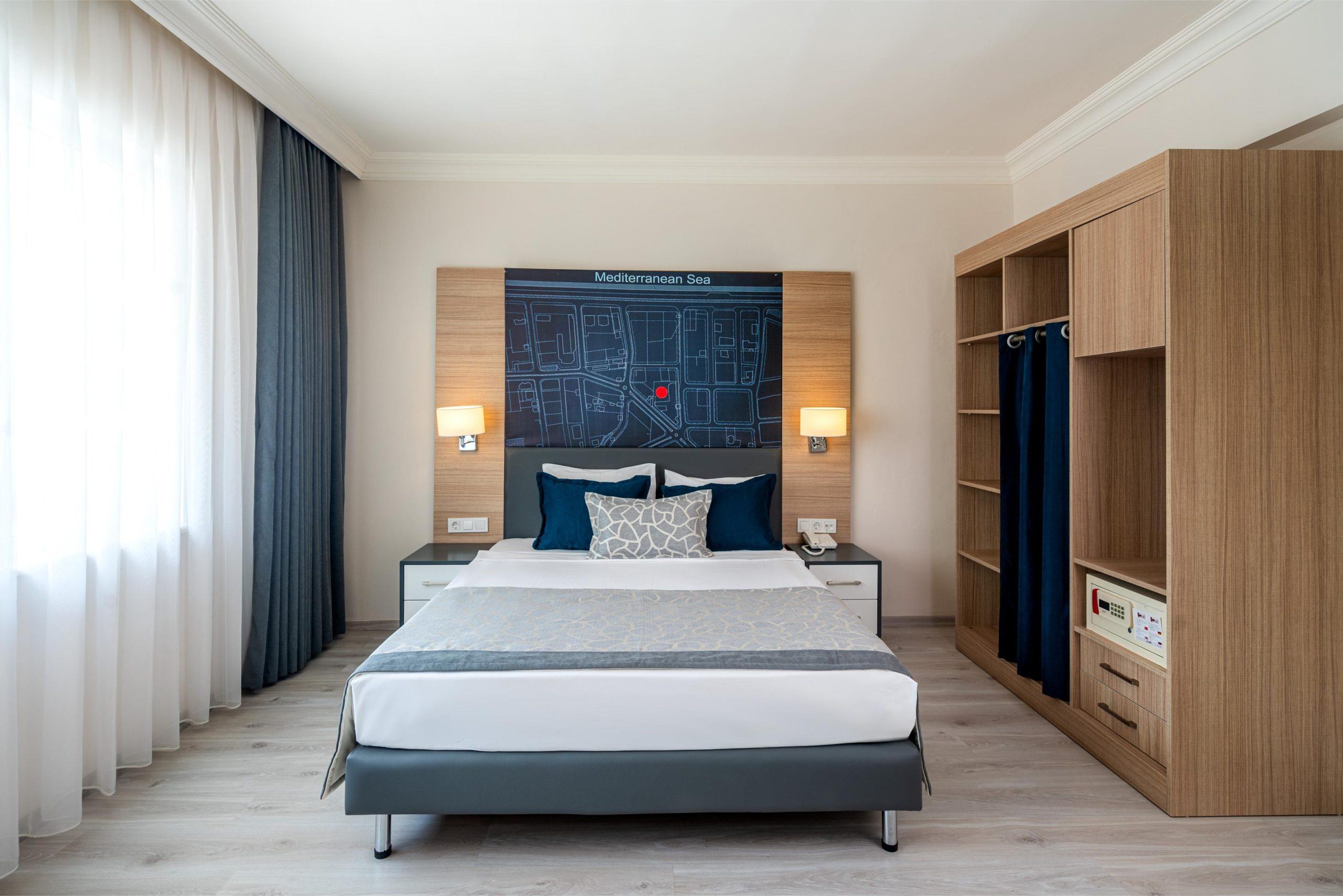 En fazla 2 yetişkin + 1 çocuk veya 1 yetişkin + 1 çocuk.