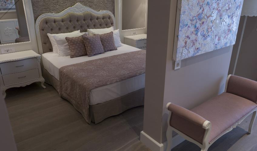 En fazla 2 yetişkin.