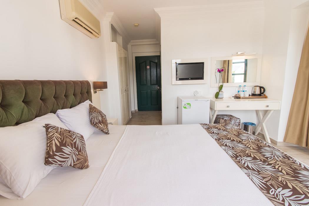 En fazla 2 yetişkin.