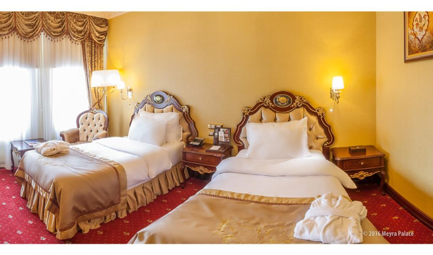 En fazla 2 yetişkin.