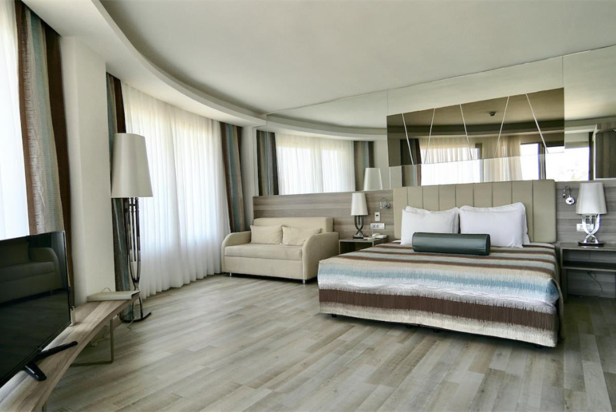 En fazla 2 yetişkin.