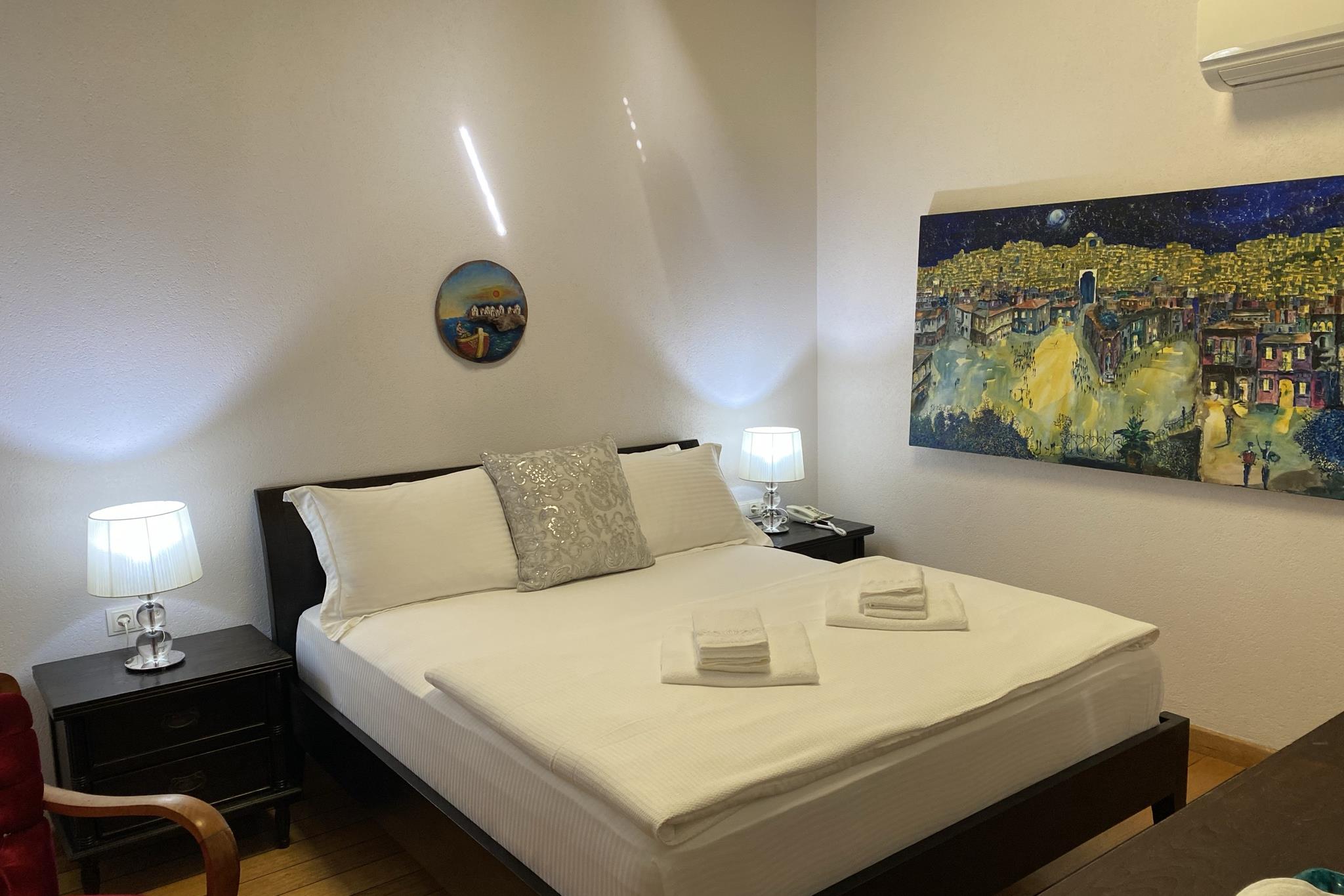 En az 2 yetişkin, En fazla 2 yetişkin.