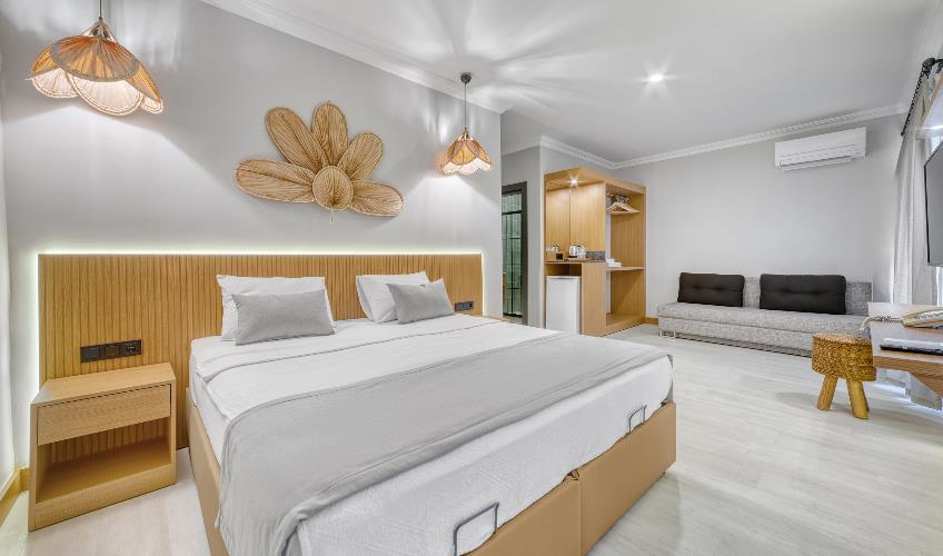 En az 2 yetişkin, En fazla 4 yetişkin + 1 bebek (0-2 yaş) veya 3 yetişkin + 1 çocuk + 1 bebek (0-2 yaş).