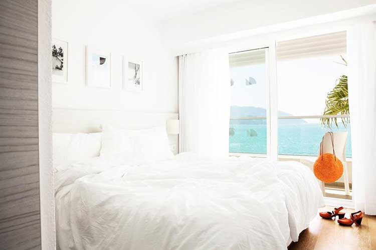 En fazla 2 yetişkin.