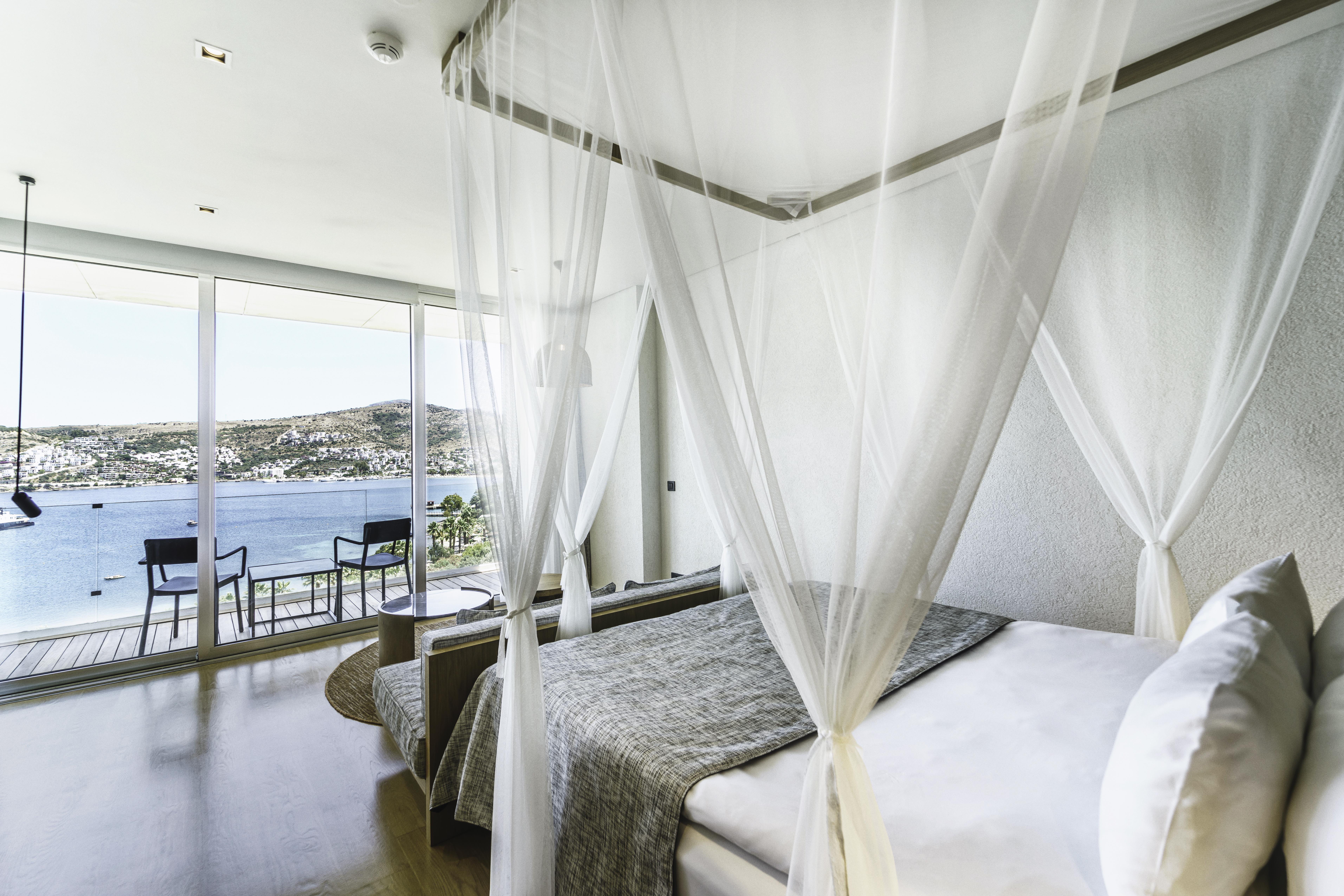 En fazla 2 yetişkin.