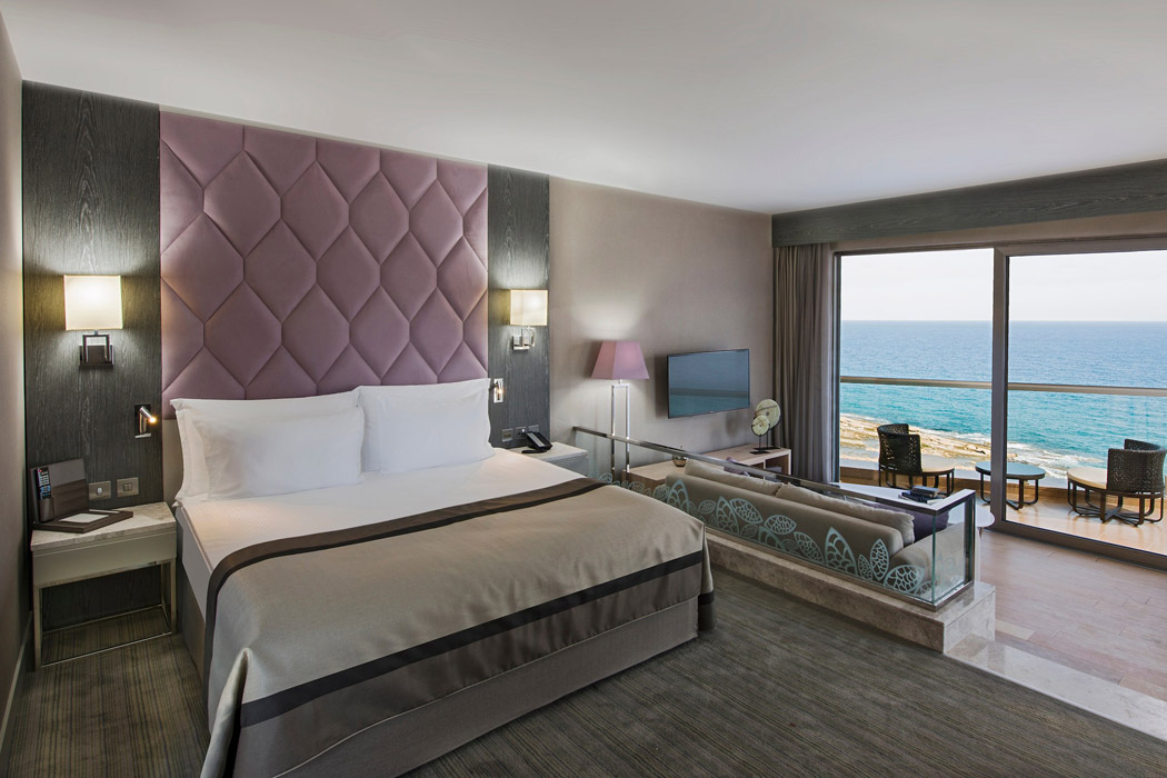 En fazla 3 yetişkin veya 2 yetişkin + 2 çocuk.