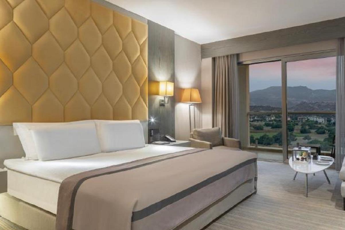 En fazla 2 yetişkin + 1 çocuk veya 1 yetişkin + 1 çocuk.