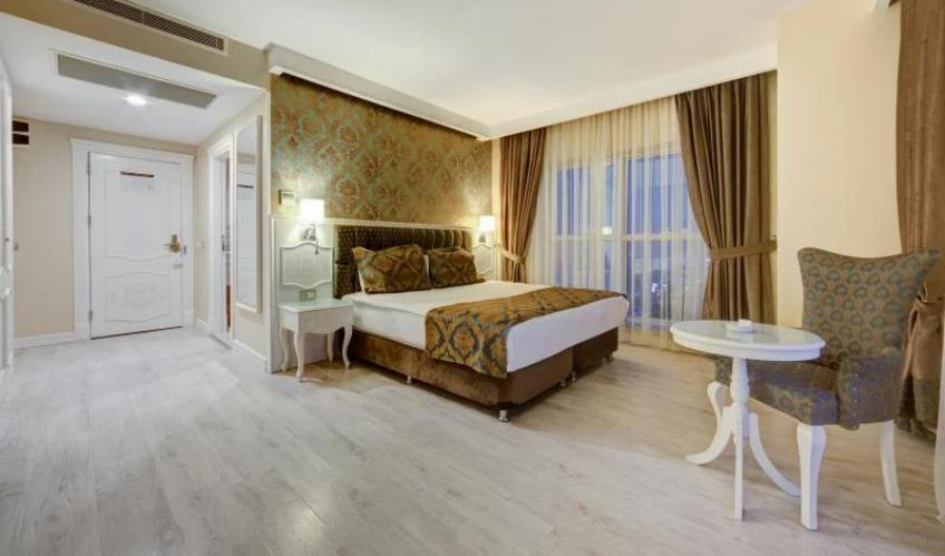 En fazla 2 yetişkin.