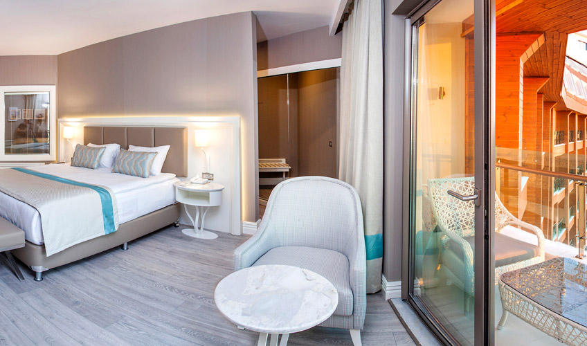 En az 2 yetişkin, En fazla 4 yetişkin veya 3 yetişkin + 2 çocuk.