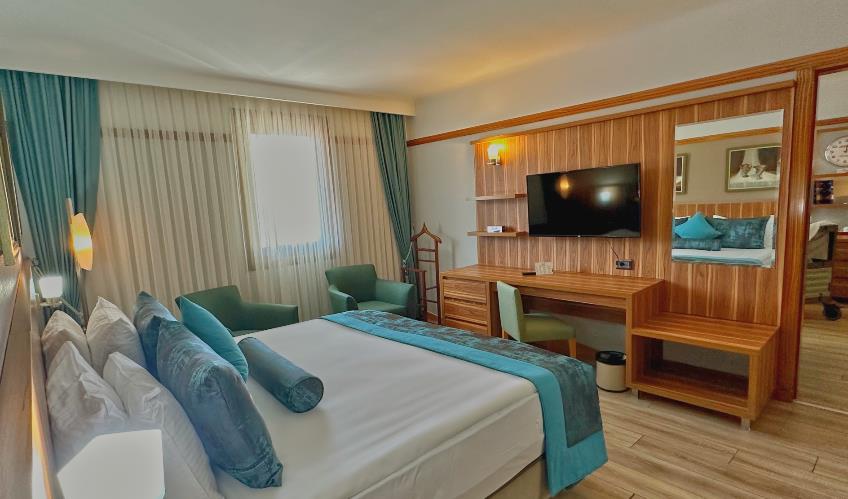 En fazla 2 yetişkin.