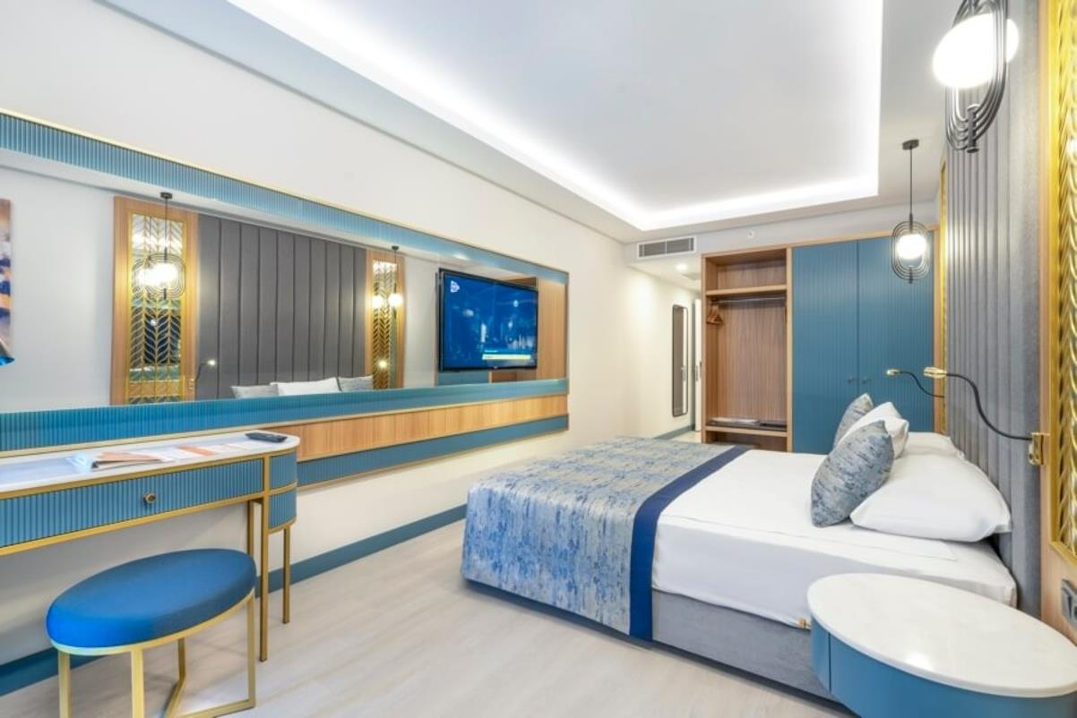 En az 2 yetişkin, En fazla 2 yetişkin.