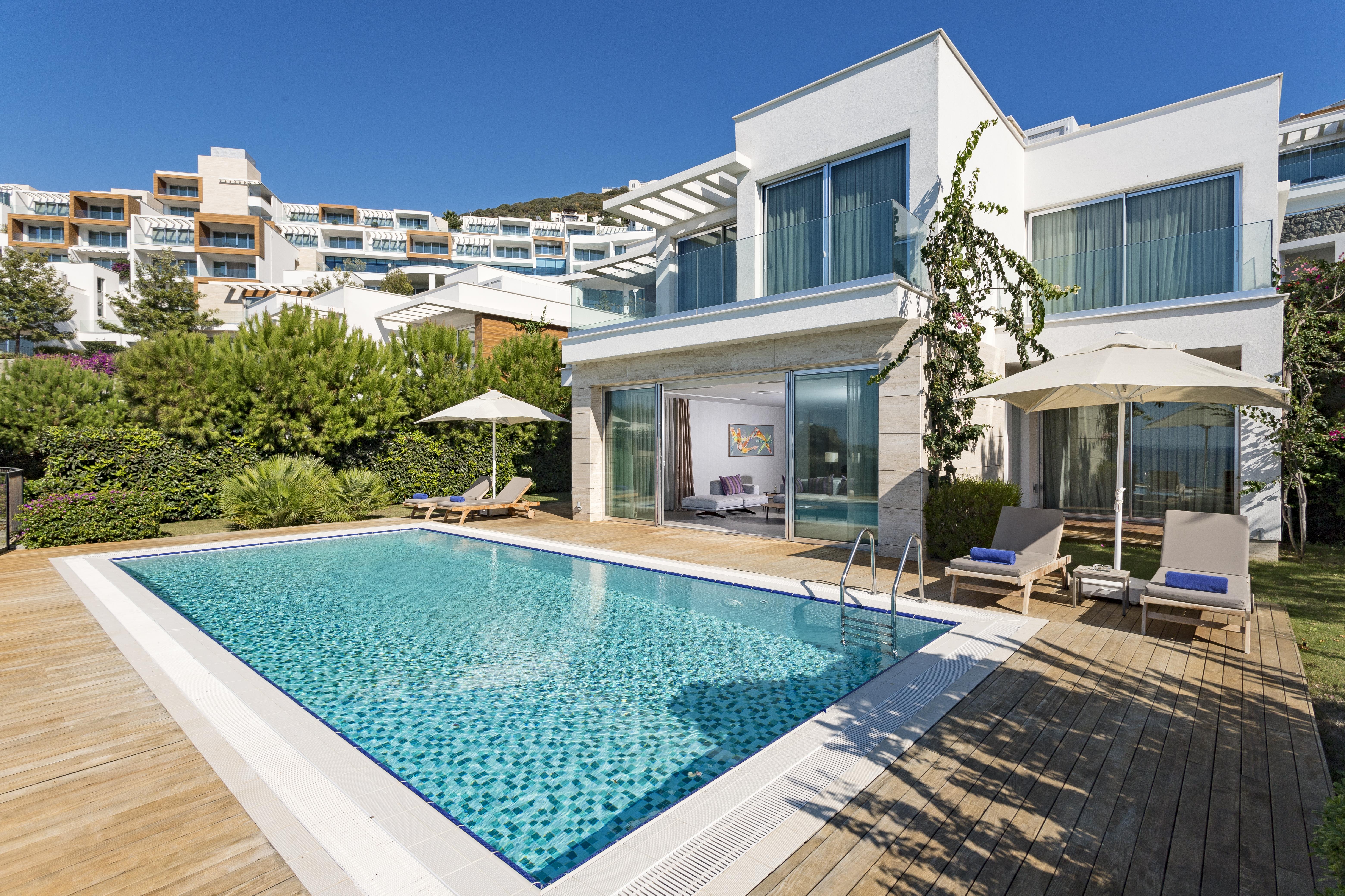 En az 2 yetişkin, En fazla 6 yetişkin + 1 çocuk veya 5 yetişkin + 2 çocuk.