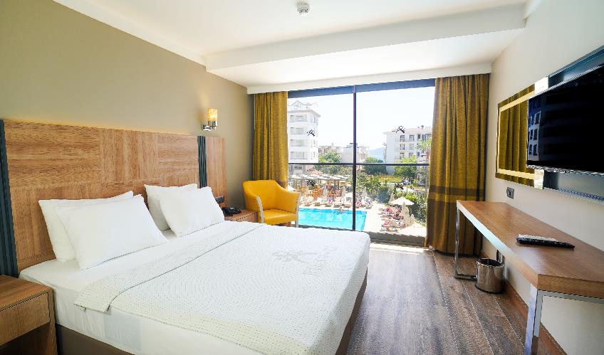 En fazla 2 yetişkin.