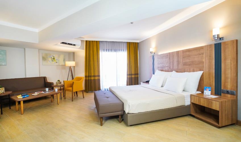 En fazla 4 yetişkin.