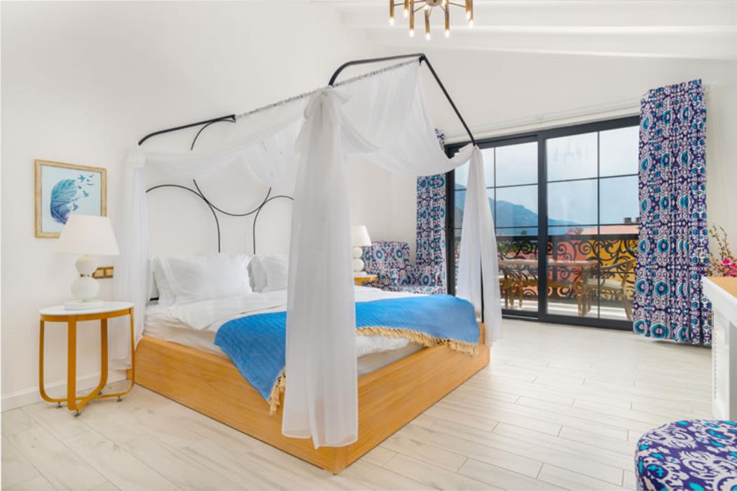 En az 2 yetişkin, En fazla 2 yetişkin.