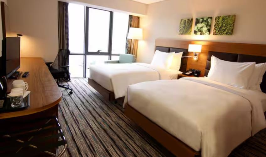 En fazla 2 yetişkin.