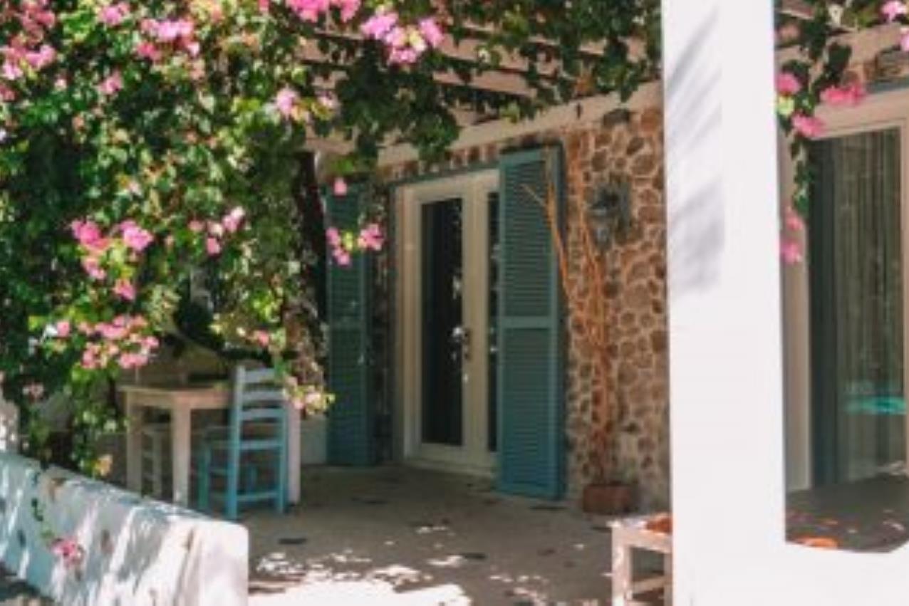 En az 2 yetişkin, En fazla 2 yetişkin.