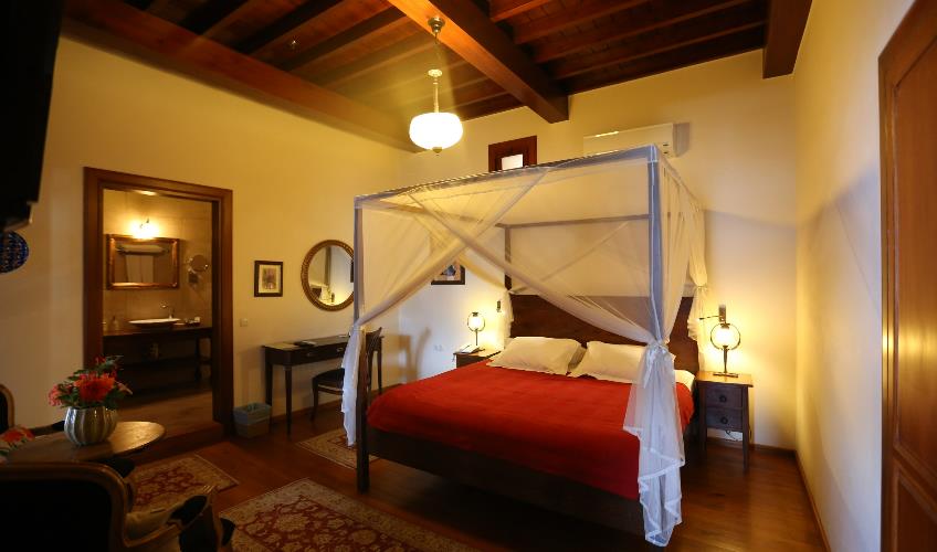 En az 2 yetişkin, En fazla 2 yetişkin.