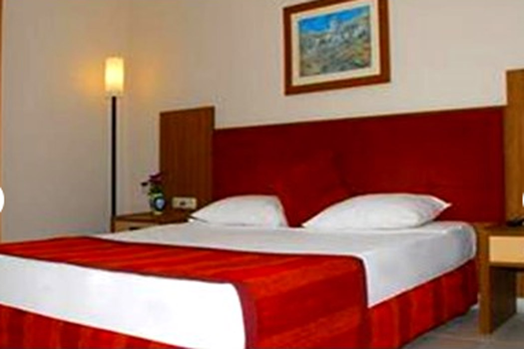 En fazla 3 yetişkin + 2 çocuk veya 2 yetişkin + 2 çocuk.