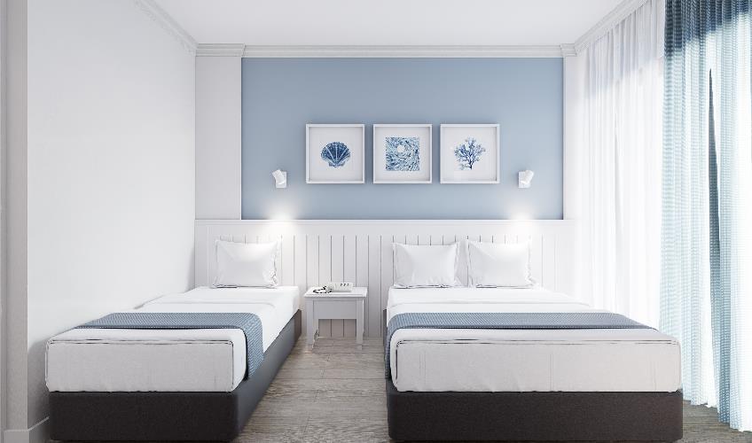 En fazla 2 yetişkin + 1 çocuk + 1 bebek (0-2 yaş) veya 1 yetişkin + 1 çocuk + 1 bebek (0-2 yaş).