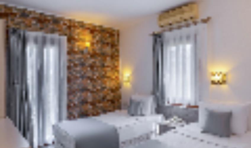 En fazla 2 yetişkin + 1 bebek (0-2 yaş).