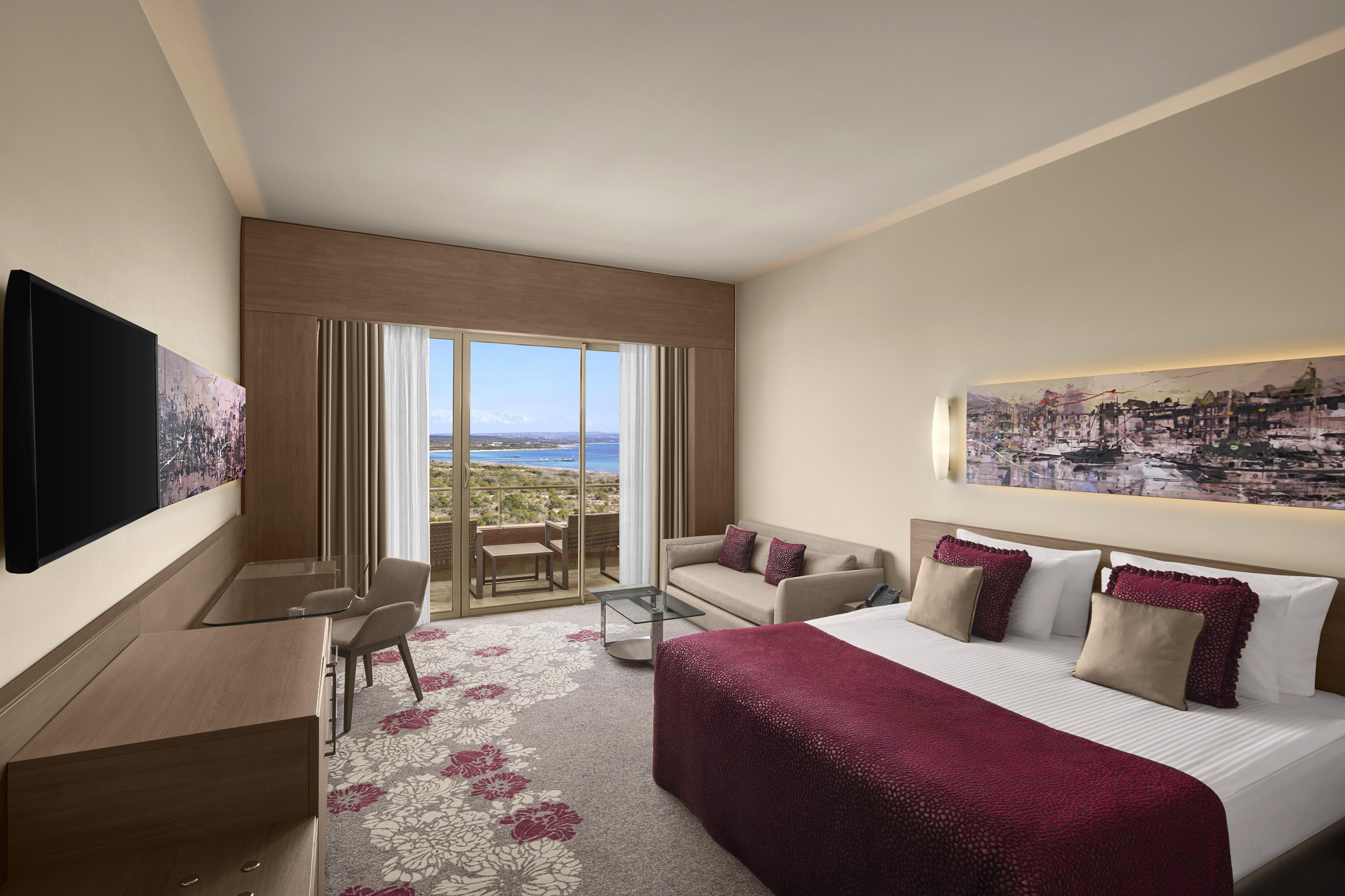 En fazla 3 yetişkin veya 2 yetişkin + 2 çocuk.