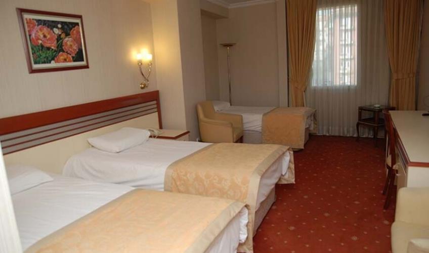 En az 2 yetişkin, En fazla 2 yetişkin.