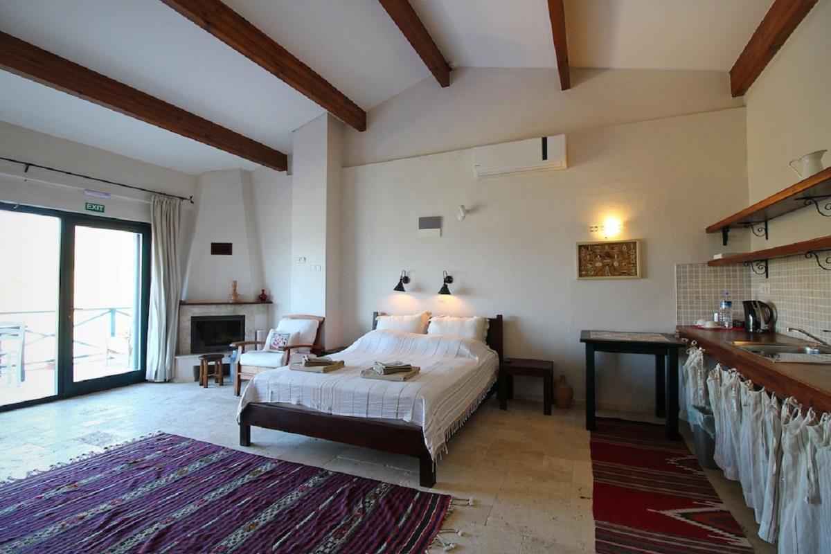 En fazla 2 yetişkin.