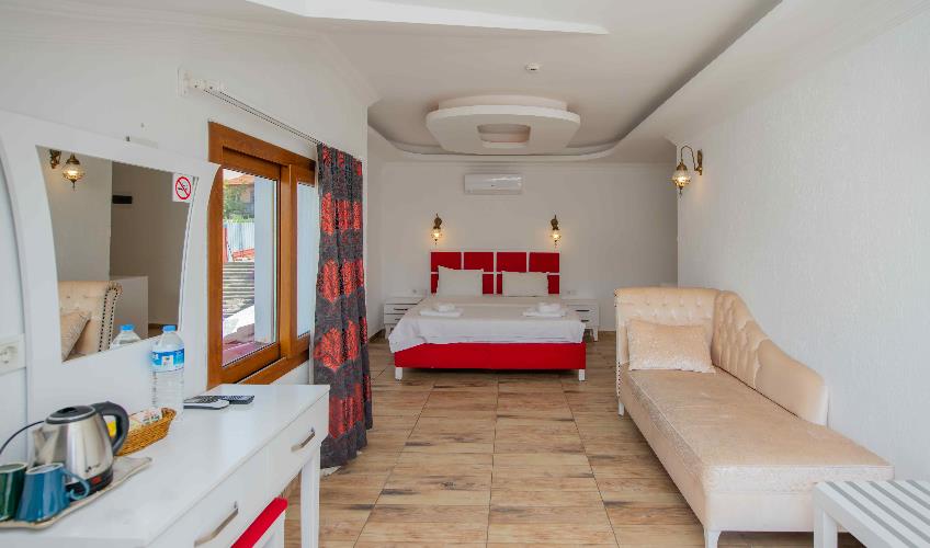 En fazla 2 yetişkin.