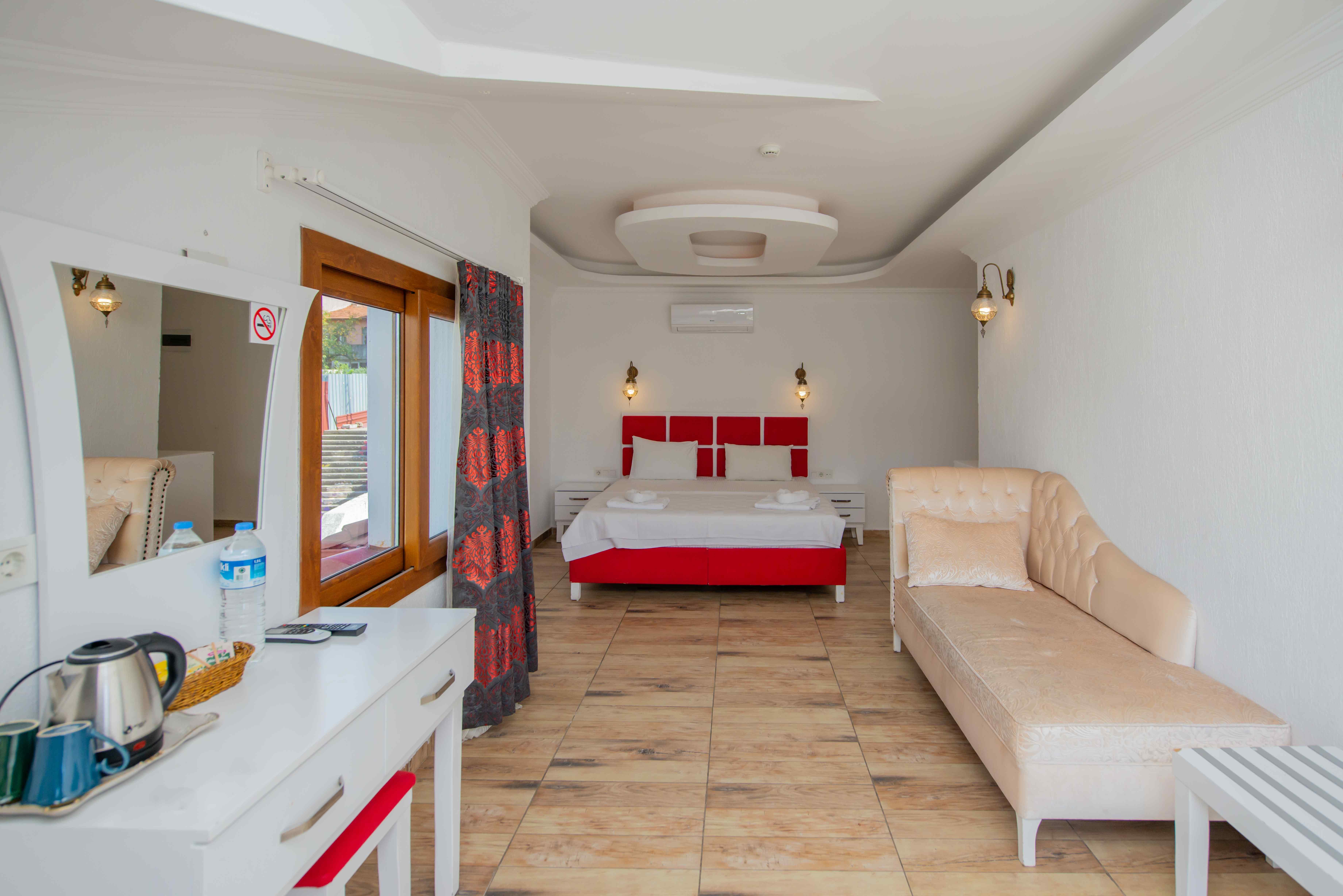 En fazla 2 yetişkin.